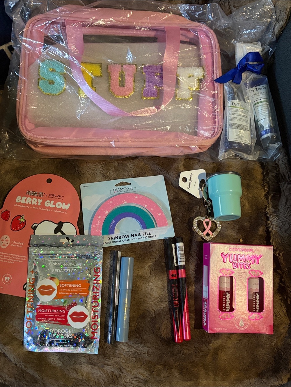 Stuff' Cosmetic Bag with 11 NEW Items